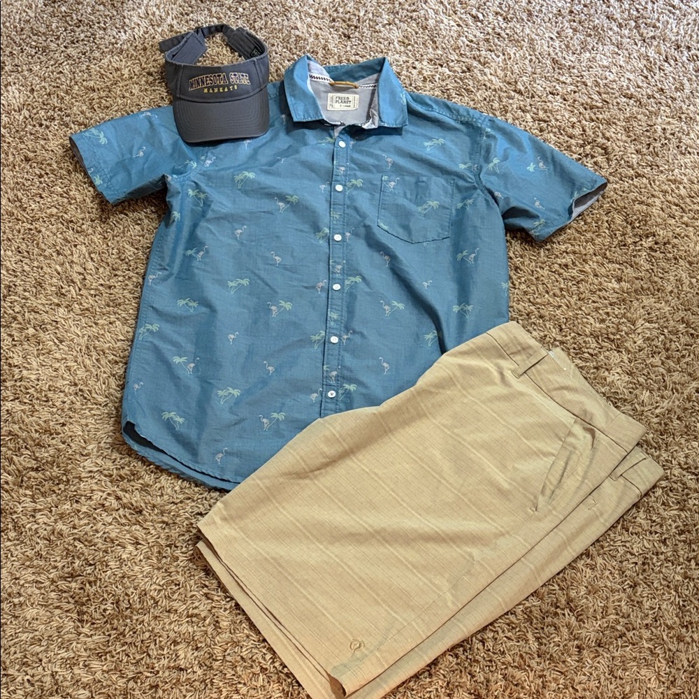 Free Planet Blue Short-Sleeve Palm-Print Button-Down Shirt XL